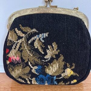 Vintage Floral Tapestry Shoulder Bag with Chain Strap